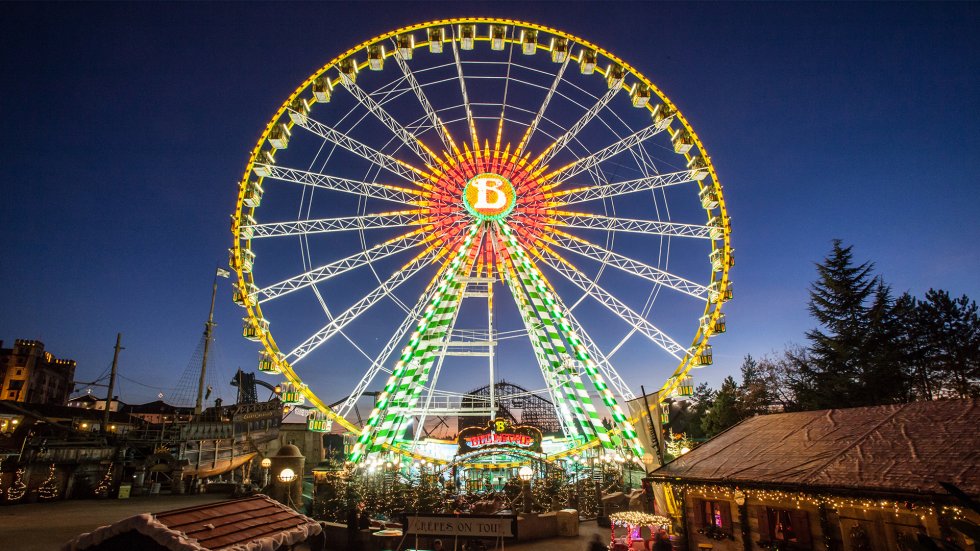 Europa Park w Rust przyciąga każdego roku wielu turystów z całego świata. Fot. www.europapark.de